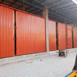 Rolling door folding gate
