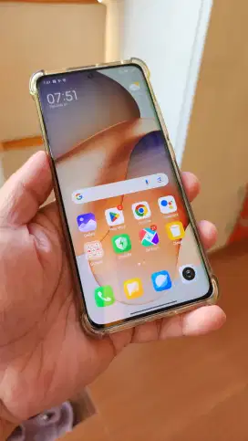 Xiaomi Mi 12 Fullset 8/256 Purple