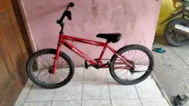 Di jual sepeda bmx uk 20 rem torpedo siap pake