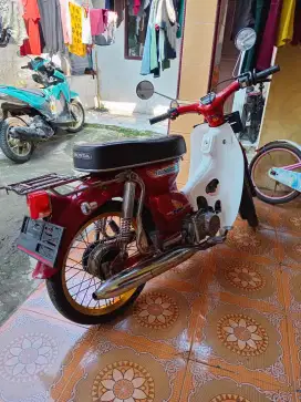 Honda Astrea Super C70