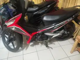 Supra 125 fi 2017 merah hitam