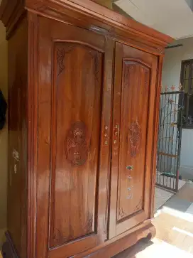 Lemari Pakaian Jati Second