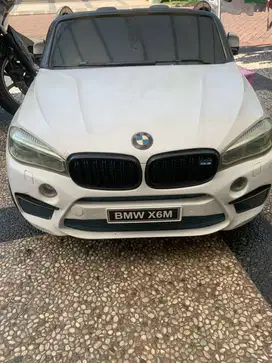 bmw mobil anak2 battery