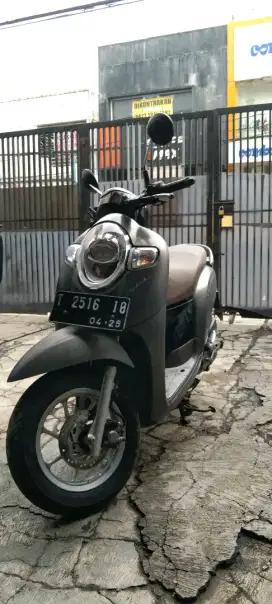 Jual Scoopy donat 2020 mulus