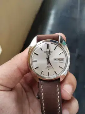 Seiko DX 25 jewels