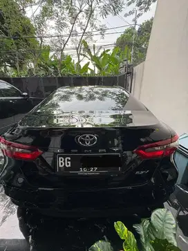 Toyota Camry 2.5 V Tahun 2022