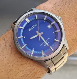 Seiko radio wave control titanium solar