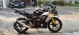 CBR K45 warna hitam tahun 2015