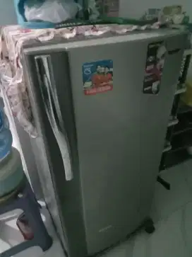 Kulkas Sharp 1 pintu normal jaya