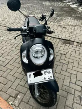 Motor Scoopy Pestige Tahun 2024 (Second)