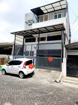 Jual Cepat Rumah Kos 3Lt Kokoh Terawat Rungkut Mejoyo Surabaya