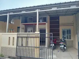 Rumah cluster disewakan