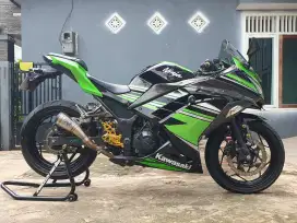 Kawasaki Ninja 250 FI Injeksi Tahun 2018 NIK 2017 KRT Edition KM 23rb