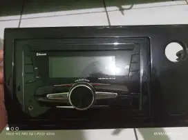 Dijual santai head unit Honda Brio Satya bawaan