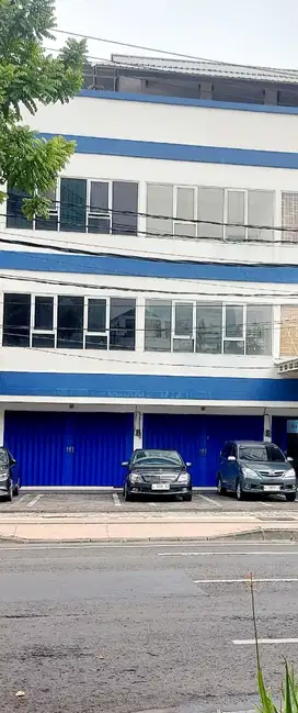 Disewakan Ruko 3Lantai Jejer 2 Unit di Gentengkali Surabaya Pusat
