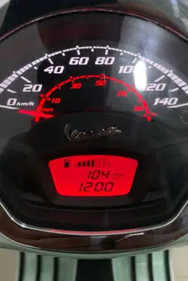 KM 100PERAK VESPA GTS 150 I-GET ABS TAHUN 2022 READY