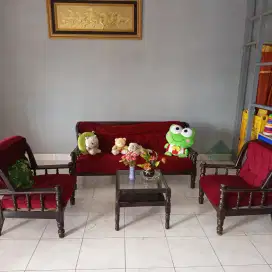 Set Kursi Meja Tamu