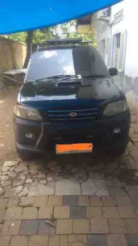 Dijual mobil daihatsu taruna tahun 2000