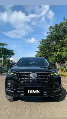 TOYOTA FORTUNER 2.4 VRZ GR sport At 2021