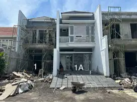 Langsung dibeli yuk rumah baru termurah di jemursari wonocolo