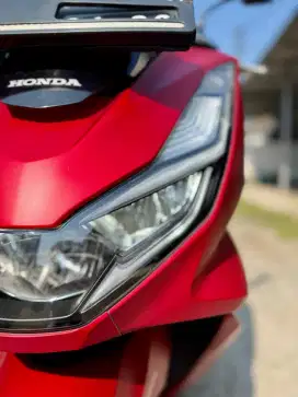 Honda PCX 160 ABS red matte PGMFI ESP+ FULL ORIGINAL KM RENDAH LENGKAP