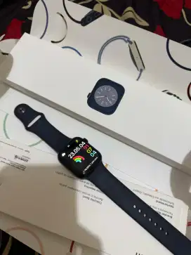 Apple Watch 8 45 mm