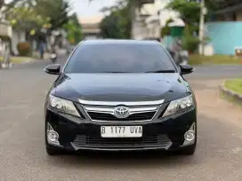 Camry hybrid at 2012 Hitam