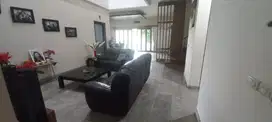 Rumah di Kota Baru Parahyangan, Mewah Strategis Tatar Ratna Sasih