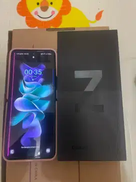 Samsung z flip 3 8/256