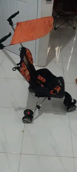 Cocolatte isport stroller lipat
