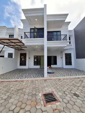 Rumah mewah 2 lantai di Cilodong Depok, nempel Alun-Alun GDC Depok