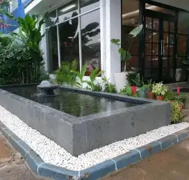 Taman hijau seni alami