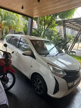 Dijual Toyota Calya Putih Pemakaian Sendiri