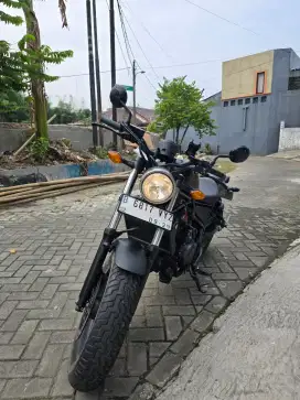 Motor laki untuk laki-laki