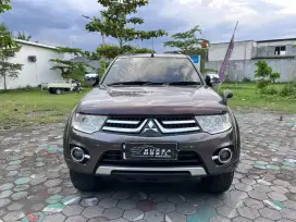Dp 5jt. MITSUBISHI PAJERO SPORT DAKAR 2014 AT / MATIC