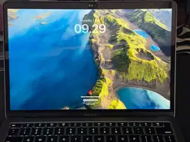 Dijual MacBook Air 2020 spec profesional, pelajar or for daily use