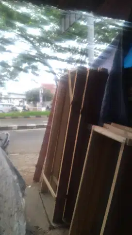 Kusen pintunya ready dari kayu bekas meranti oven berkualitas