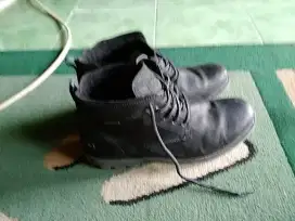 Jual sepatu rock port