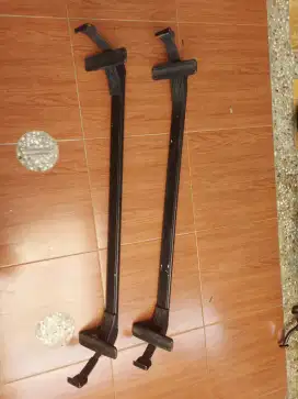 Cross bar mobil jepit [MINUS]