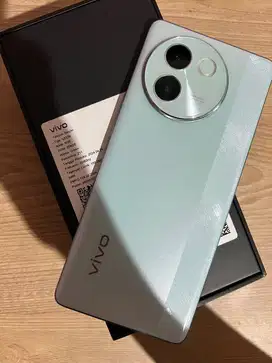 VIVO V30E 5G (8/128) GARANSI AMPE SEPTEMBER