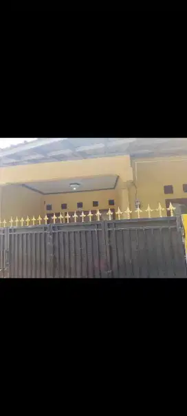 Rumah Dikontrakan beserta furniture - 15 mnt dari Pintu Tol Krukut 1