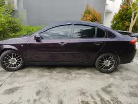 Mobil bekas murah meriah