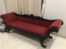 Sofa dan kursi antik