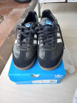 Sepatu ori ya masih 95 %
