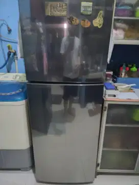 Jual Cepat Kulkas 2 Pintu