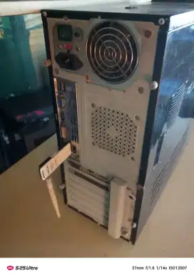 CPU Intel i3 + Ati Radeon