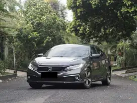 LOW KM Civic Turbo 2020. Pribadi
