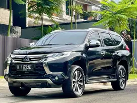 PAJERO SPORT DAKAR 4x4 2019 HITAM KM 55rb