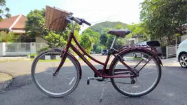 Sepeda Polygon Sierra Oosten [26 Inch] Vintage City Bike - MERAH