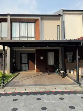 Dijual Rumah Baru di Brentwood Estate Full Furnished Di Tengah Kota